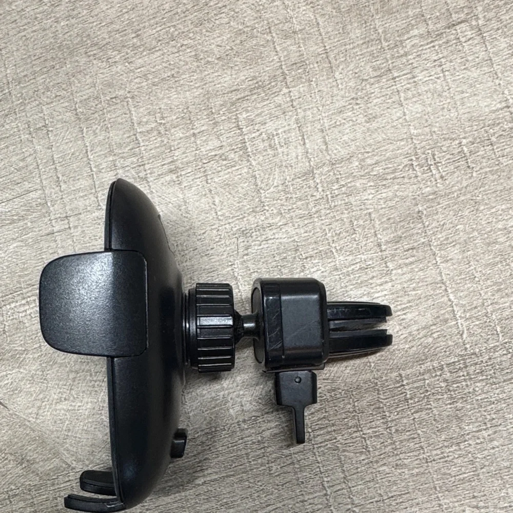 Black Car Phone Mount